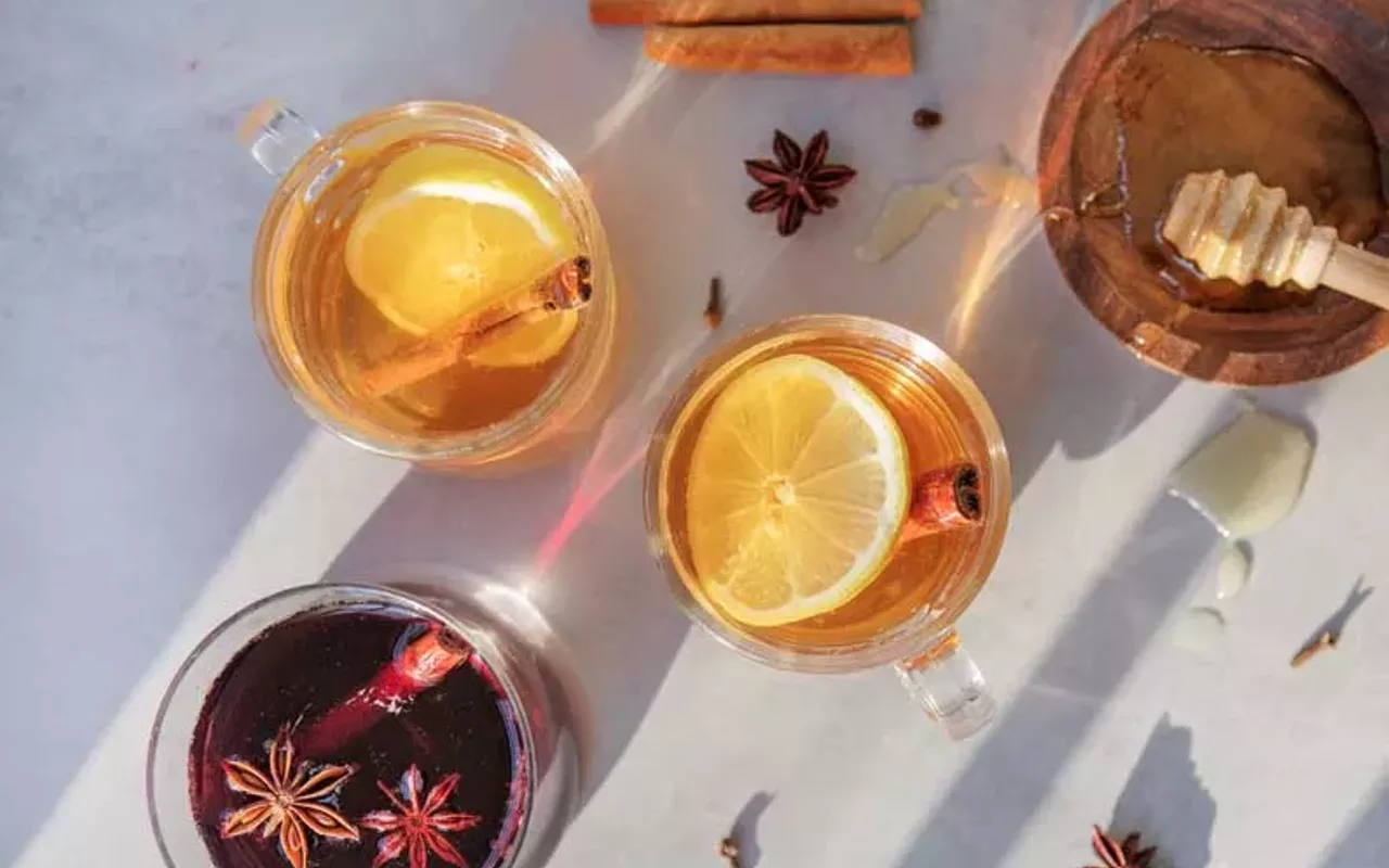 hot toddy and mulled wine at reeds american table